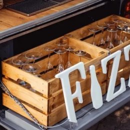 Fizzi van - Barman na wesele