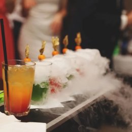 Przystanek Bar - Usługi Barmańskie i Baristyczne - Barman na wesele