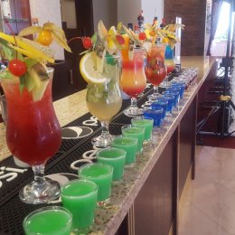 Profesjonalna Grupa Barmańska A&M Drink Team - Barman na wesele