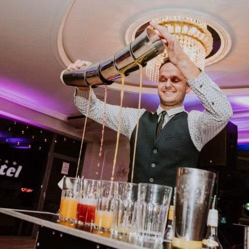 OryginalnyBar - Barmani na Twoje wesele - Barman na wesele