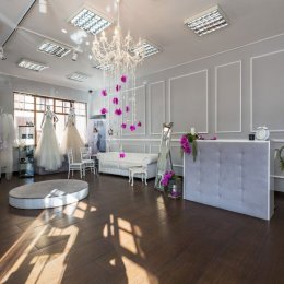 Lauren Fashion Salon Sukni Ślubnych - Suknie ślubne