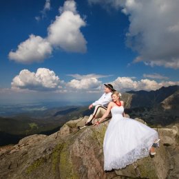 Ślubny Zakątek Salon Sukien Ślubnych - Suknie ślubne