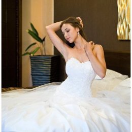 Salon Mody Ślubnej Dominique - Suknie ślubne