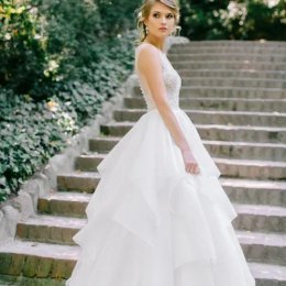 Salon Ślubny ARIANNE - Suknie ślubne