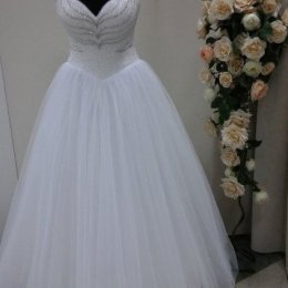 Lady in White by Anna Maria - Suknie ślubne