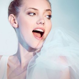 WUEM - Suknie ślubne