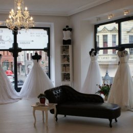 ELENA Studio Stylizacji Ślubnej - Suknie ślubne