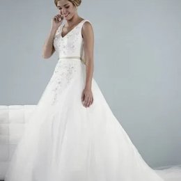 Salon Sukien Ślubnych MB - Suknie ślubne