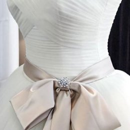 Salon Sukien Ślubnych Vena - Suknie ślubne