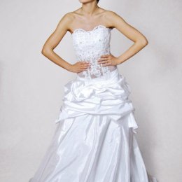 JMart Suknie Ślubne - Suknie ślubne