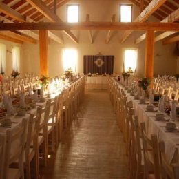 Dom weselny Tarczek - Suknie ślubne