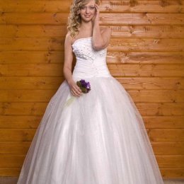 POLA Pracownia mody ślubnej i wieczorowej - Suknie ślubne