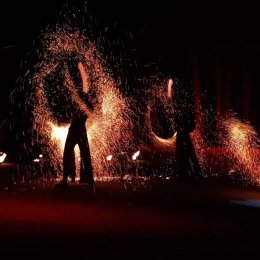 Phoenix Poi Group - Ciężki dym