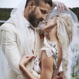 De La Garza - Garnitury ślubne