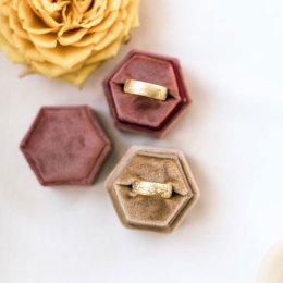 Marcin Czop-Autorska Pracownia Biżuterii - Garnitury ślubne