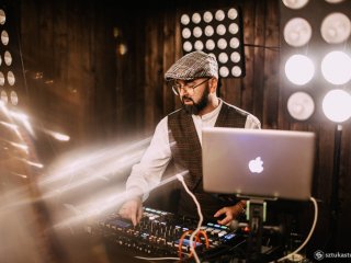 DJ nova-Q - wesele PL i międzynarodowe ENG GER FR ESP IT UKR