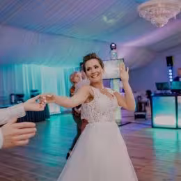 DJ Anzel - prezenter muzyczny, wokalista, saksofon, akordeon - DJ na wesele