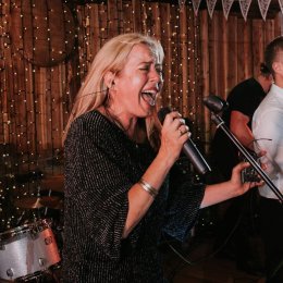 Zespół Muzyczni Przyjaciele - Zespoły weselne