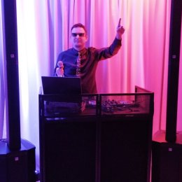 DJ /Wodzirej Radosław Dołkowski - Zespoły weselne