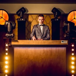 Zagrane z klasą - DJ na wesele