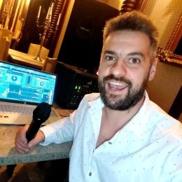 Yabol - DJ, konfernansjer, wokalista, klawiszowiec - DJ na wesele