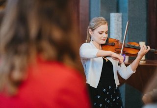 Skrzypcowa oprawa muzyczna