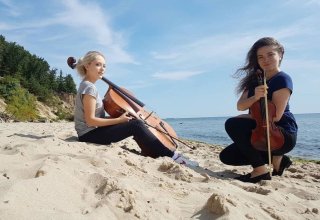 Oprawa Muzyczna - Brillante String Duo