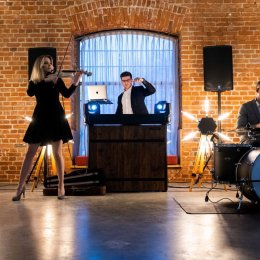 DJ Konferansjer Kriss | Wesela prowadzone z pasją! - DJ na wesele