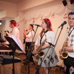 Zespół Muzyczny Gold - Zespoły weselne