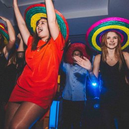 Dj/Prezenter Jakub Konińsk - Śpiew, układy taneczne - DJ na wesele