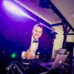 Warsztat Muzyki Dawid Antończyk - DJ na wesele