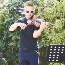 Oprawa muzyczna - Skrzypce/DJ - Zespoły weselne