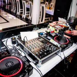 Dj V&S Brothers Entertainment - Zespoły weselne