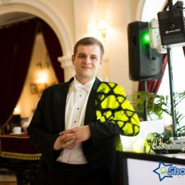 Show&Music Krzysztof Kończyński - DJ na wesele