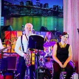 Zespół Muzyczny Lipstick - Zespoły weselne