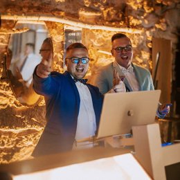 Obecny Na Weselu - Wedding DJ & Konferansjer - DJ na wesele