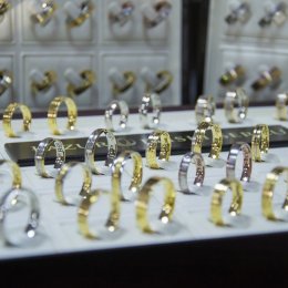 Pod wieżą - obrączki ślubne - Obrączki ślubne