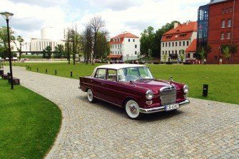 MERCEDESEM DO ŚLUBU - Auto do ślubu