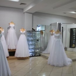 Igar - salon mody ślubnej - Suknie ślubne