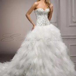 Outlet Biała Suknia - Suknie ślubne