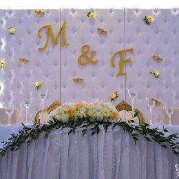 Floriart - Pracownia florystyczna - dekoracje kwiatami kościoła, sali - Bukiety ślubne