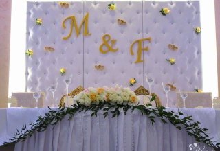 Floriart - Pracownia florystyczna - dekoracje kwiatami kościoła, sali