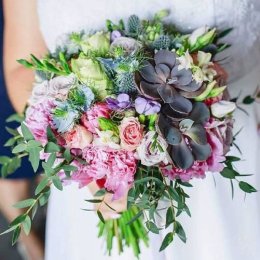 Kwiatuszkarnia - Bukiety ślubne