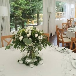 Kwiaciarnia Klimaty  Jolanta Stępień  Dekoracje, Kwiatowe,Ślubne - Bukiety ślubne