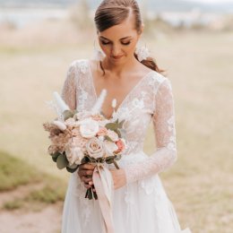 Bukiety  Ślubne, wianki, butonierki - Bukiety ślubne