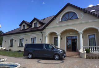 Piotr Węglarz "bus09x" Przewóz osób