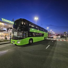 BUZZBus autokary i busy - Wynajem busów