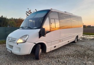 Q-bus - Autobusy i Busy