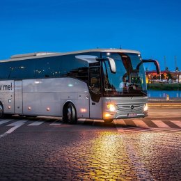 Follow me! Autokary i busy - Wynajem busów