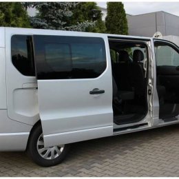 Wynajem busa 9 osobowego Opel Vivaro - Wynajem busów